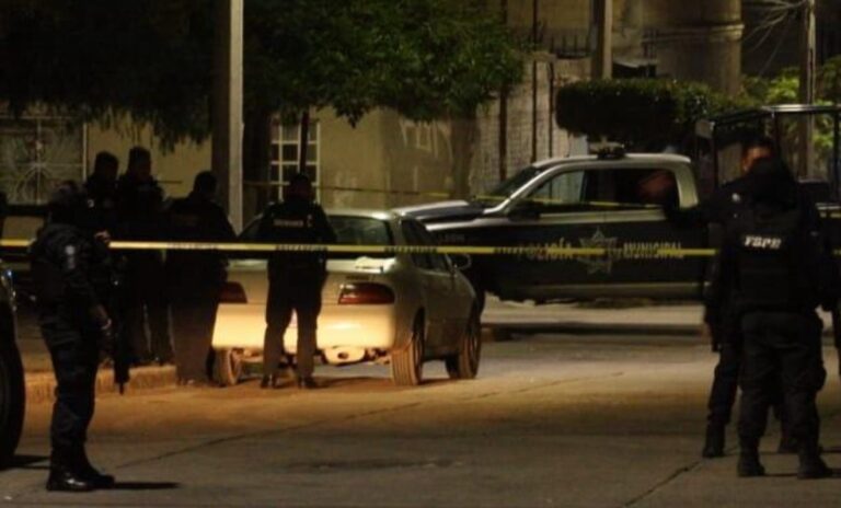 Atacan a balazos a familia en León; hay dos menores gravemente heridos