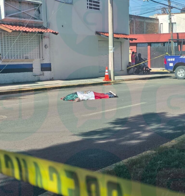 Muere mujer atropellada por un taxista en Irapuato