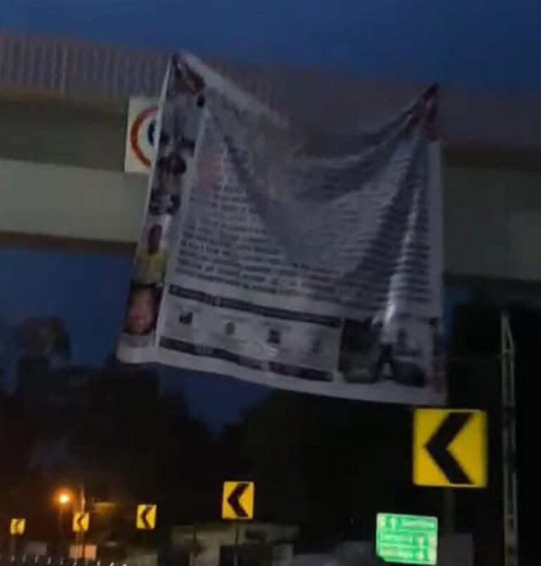 Amanece el sur del estado con varias narcomantas