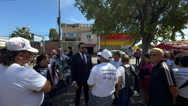 Madres buscadoras exigen a Fiscalía acceso a información sobre fosa de La Calera