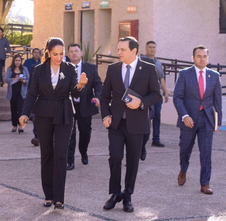 Gobernadora exhorta a depurar corporaciones y mejorar resultados policiales
