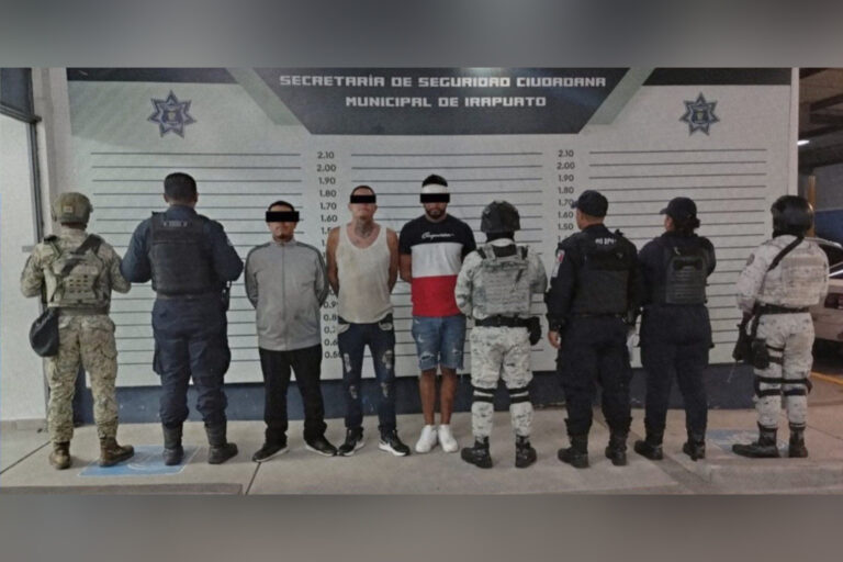 Policía de Irapuato, Defensa y Guardia Nacional detienen a 3 sujetos tras persecución desde Salamanca