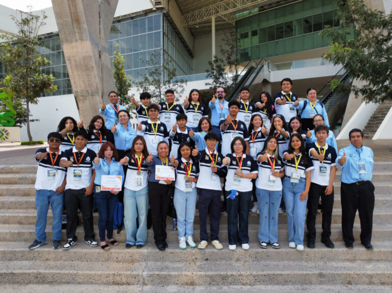 Estudiantes del SABES obtienen medalla de oro en concurso de física y representarán a México en Ecuador