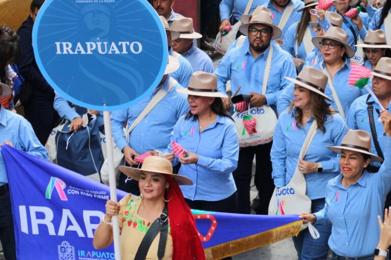 Participa Irapuato en desfile conmemorativo a la toma de la Alhóndiga de Granaditas