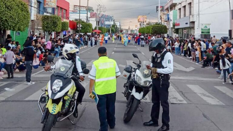 Saldo blanco tras operativo de seguridad y vial en el “Desfile del Terror” en Irapuato