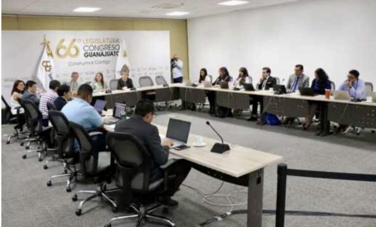 Analizan diversas iniciativas en materia educativa