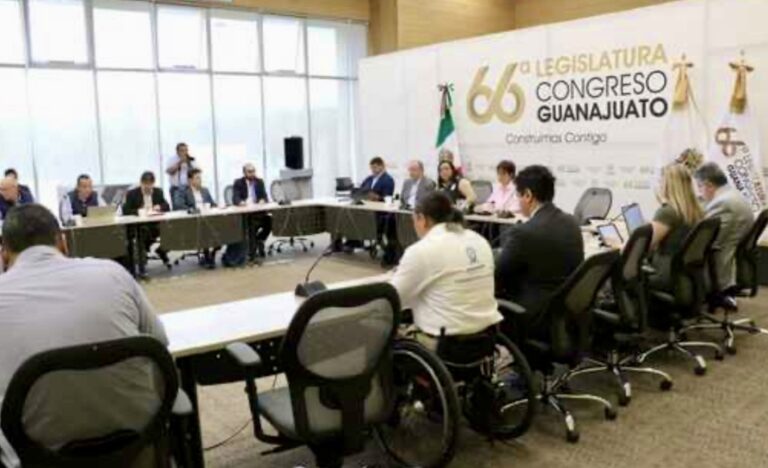 Discuten propuestas a favor de pueblos y comunidades indígenas y personas con discapacidad