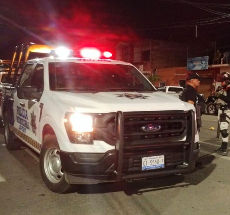 Privan de la libertad a dos personas en Irapuato