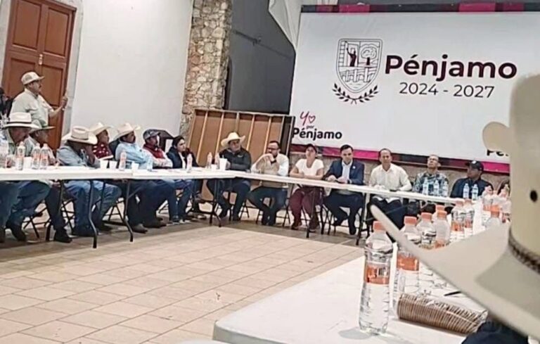 Productores levantan bloqueo tras más de 36 horas de paro de carreteras