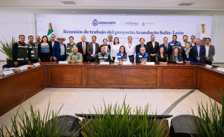 Trabajan por la eficiencia del agua y el progreso de las y los productores y agricultores de Guanajuato