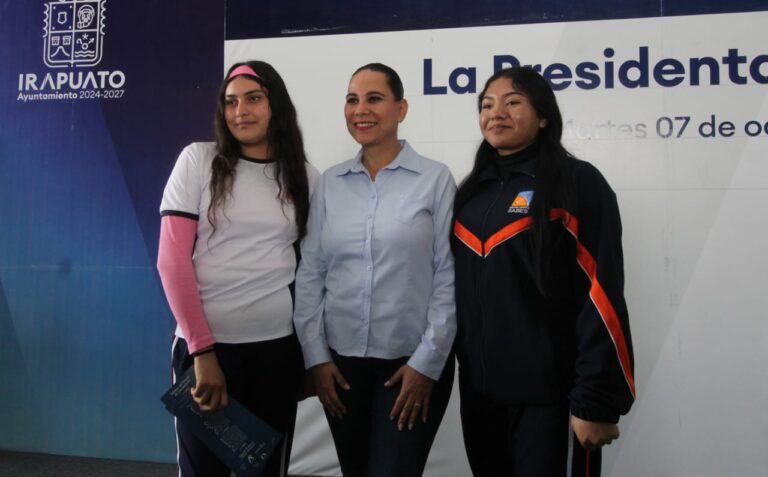 Fomentan en Irapuato una sociedad más justa y participativa a través de “Presidenta en tu escuela”