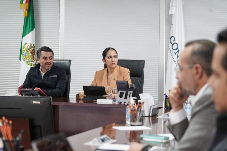 Gobernadora Libia Dennise se reúne con Conagua para atender inquietudes sobre el Acueducto Solís