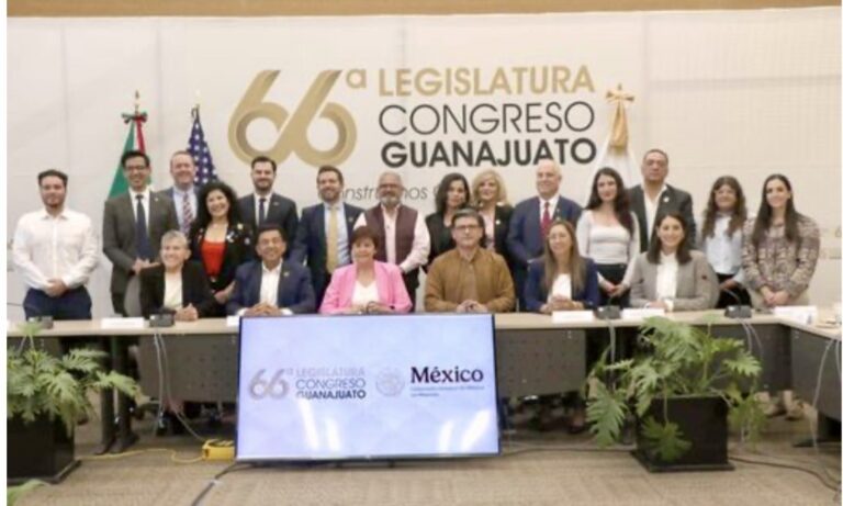 Dialogan para fortalecer los lazos históricos, económicos y humanos que unen Guanajuato y Arizona