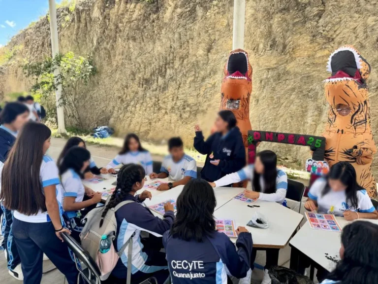 SSG acerca jornada de salud integral y prevención de embarazos en adolescentes en Atarjea
