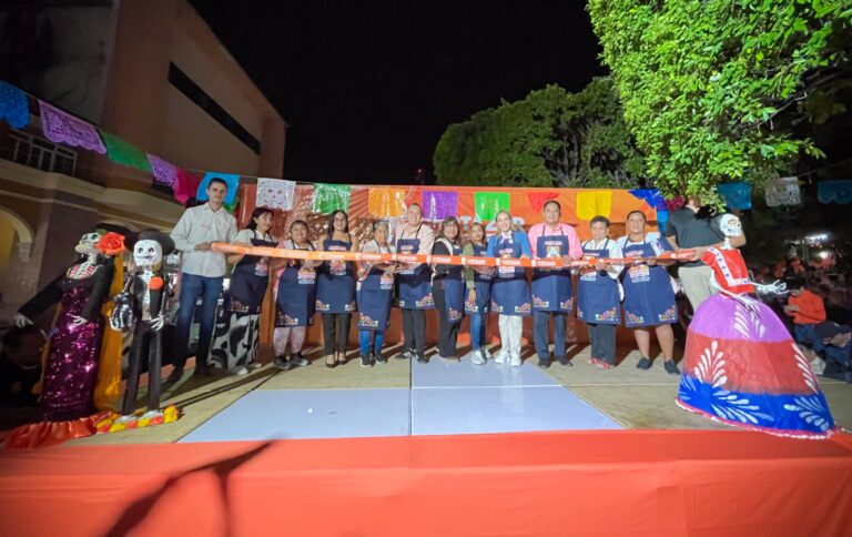 Cortazar inaugura la Feria del Alfeñique 2025