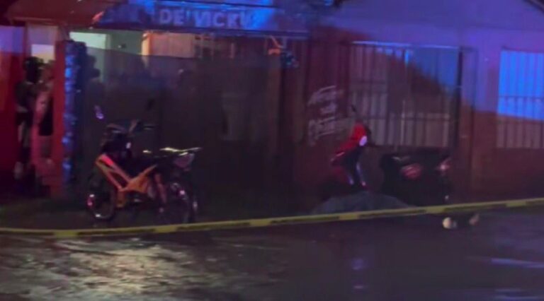 Asesinan a dos hombres en un Bar de San Felipe