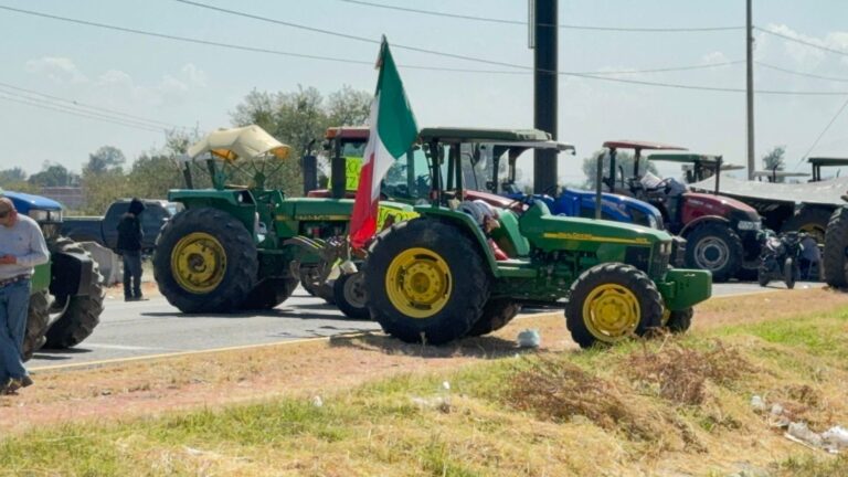 Por segundo día consecutivo bloquean Libramiento Norte en Irapuato
