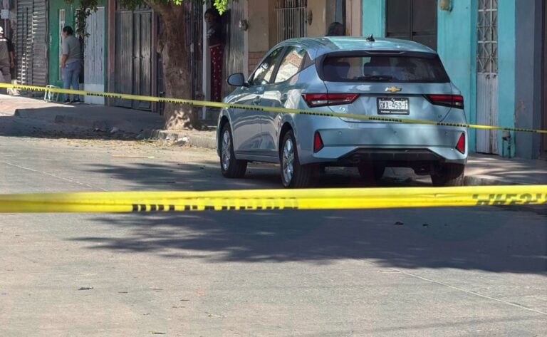 Lesionan a tres personas en León