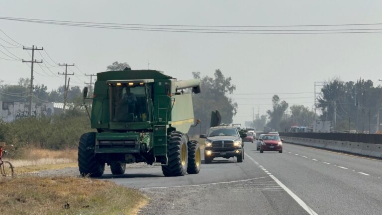 Bloqueos llegan a la carretera Irapuato -Silao