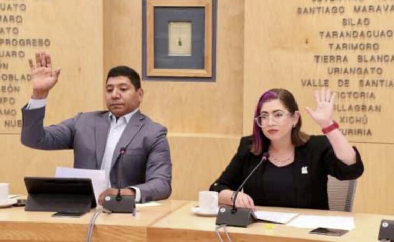 Avalan minuto a minuto del Parlamento de las Juventudes 2025