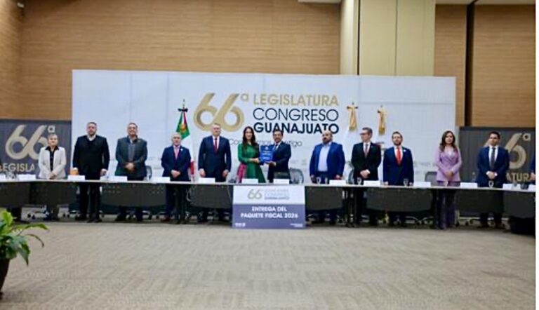 Recibe el Poder Legislativo el Paquete Fiscal del Estado para el 2026