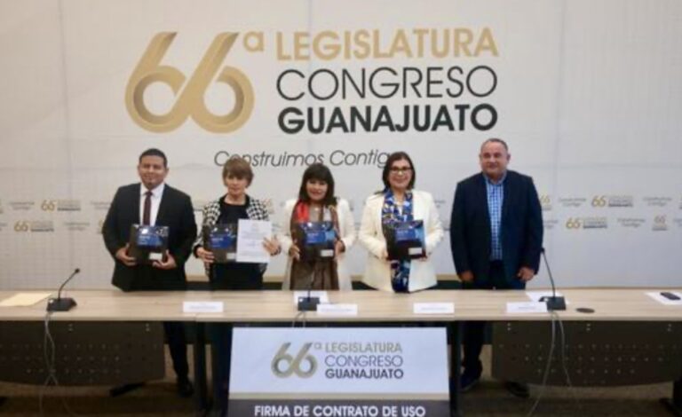 Dona Congreso de Guanajuato SID a diversos organismos políticos, educativos y públicos