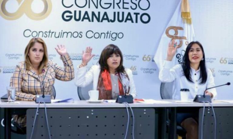 Aprueban dictámenes de reforma al Código Civil en materia de adopción