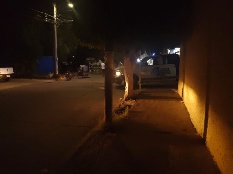 Riña en tianguis de Residencial Tecnológico termina en ataque armado con dos lesionados