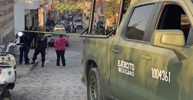 Asesinan a tres personas en Valle De Santiago