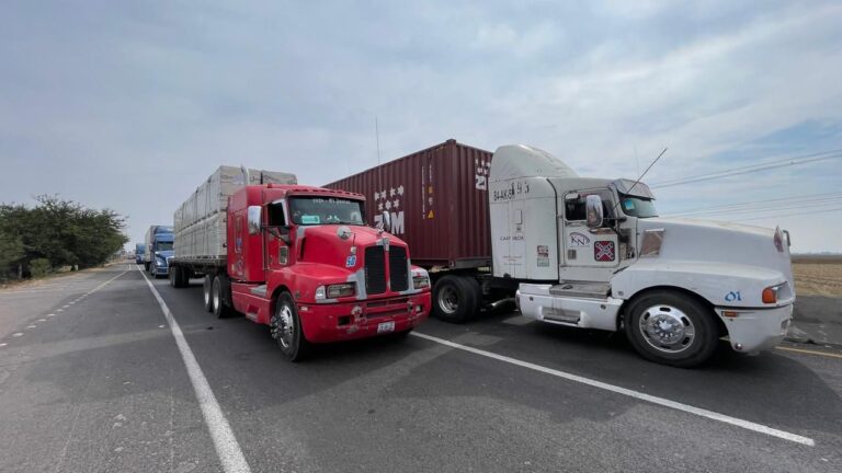 Carretera 90 cumple 48 horas bloqueada