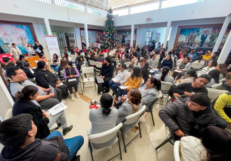 Impulsa Mauricio Estefanía acciones de sensibilización contra la violencia hacia las mujeres