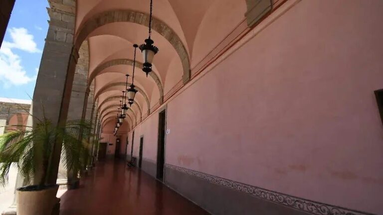 Terminan primera etapa de remodelación de presidencia de Irapuato