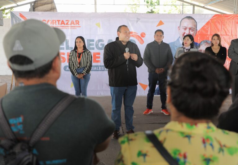 Gobierno de Cortazar continúa con entrega de apoyos del programa “El legado sigue”