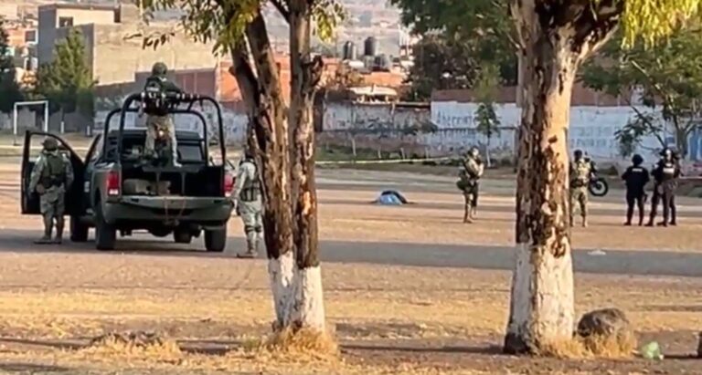 Encuentran cuerpo en bolsas en Irapuato