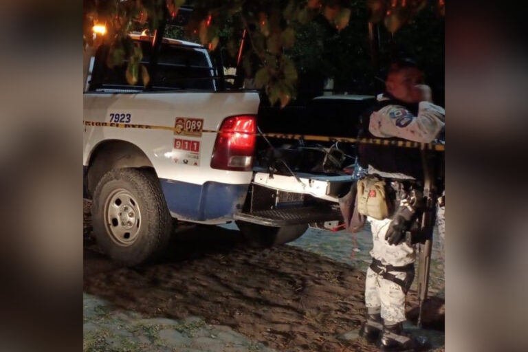 Hombre se debate entre la vida y la muerte tras ataque a balazos en pelea de gallos