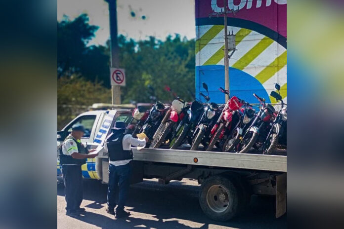 5D560B61-1E2B-4898-80F8-41FBE67299B9