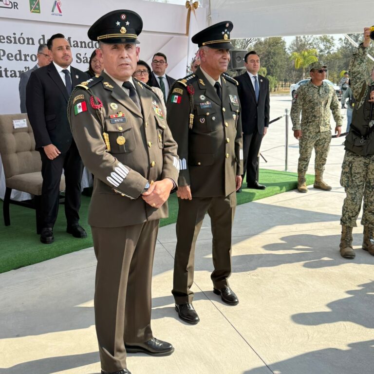 Cambia de mandos la XII Región Militar