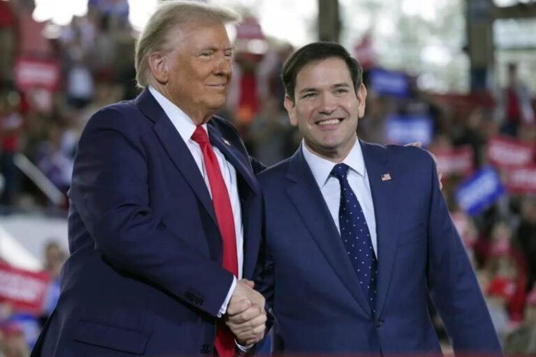 Trump bromea sugiriendo que Marco Rubio podría ser “presidente de Cuba”