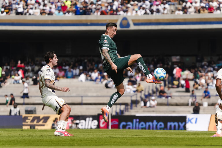 Pumas y León empatan en Ciudad Universitaria