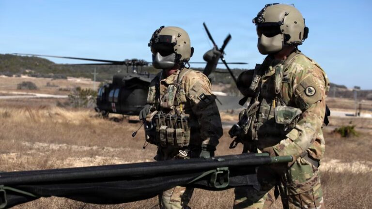 Insiste Trump con ataques por tierra a carteles en cualquier país, incluido México