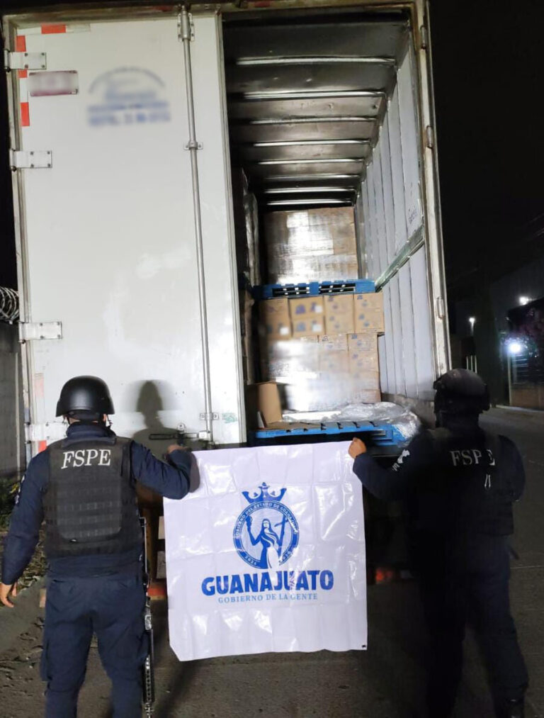 Recupera FSPE semirremolque con mercancía valuada en más de 780 mil pesos en Celaya