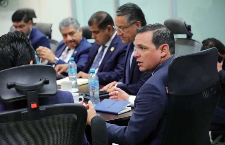 Asegura Secretario de Gobierno que hay avances en investigación por masacre en Salamanca