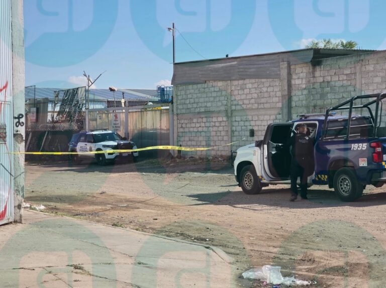 Lesionan con arma de fuego a persona en sitio donde realizan pelas de gallos clandestinas