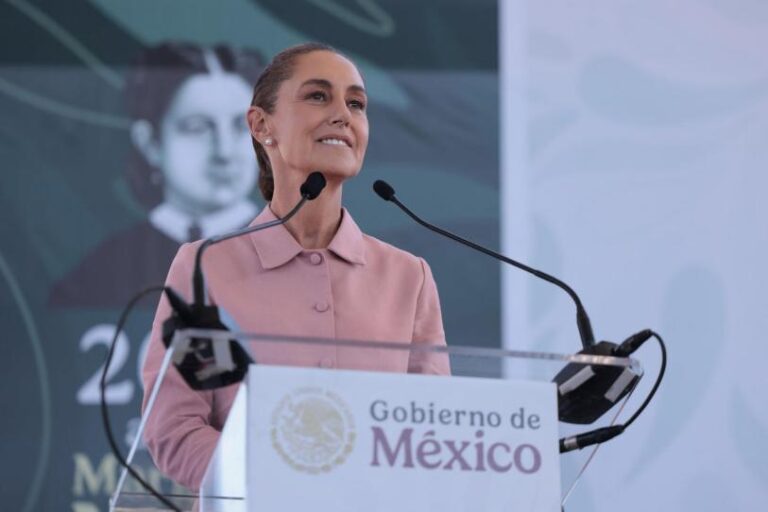 México enviará ayuda humanitaria a Cuba; negociará con EU envíos de petróleo