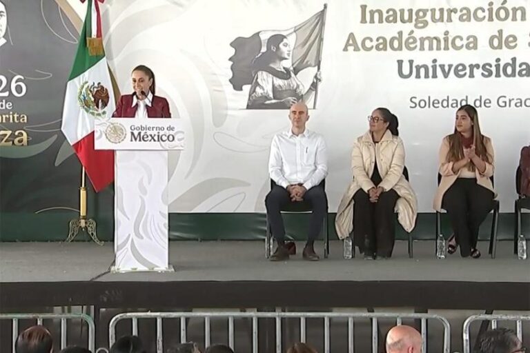 Beca Gertrudis Bocanegra será para todos los alumnos de la Universidad Rosario Castellanos: Sheinbaum