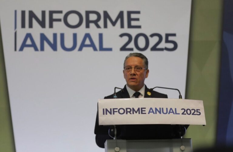 Diputado Abraham Sotomayor reprueba al fiscal por fallas en seguridad digital