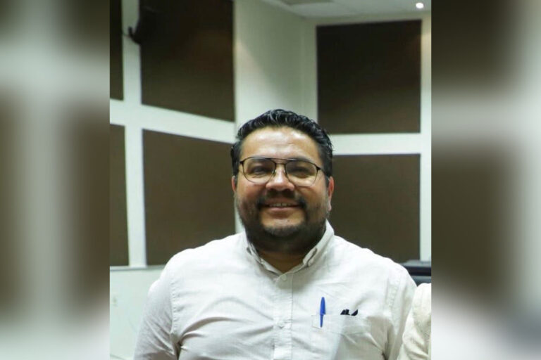 Hombres armados entran a botanero y asesinan al esposo de la alcaldesa de Jerécuaro