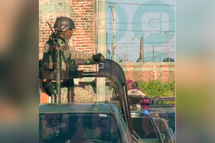 DEC33C4E-5918-4A3C-8BB0-29BC3D72B212