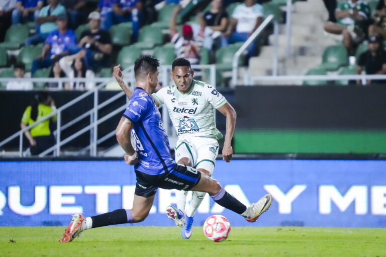 Mazatlán golea al León