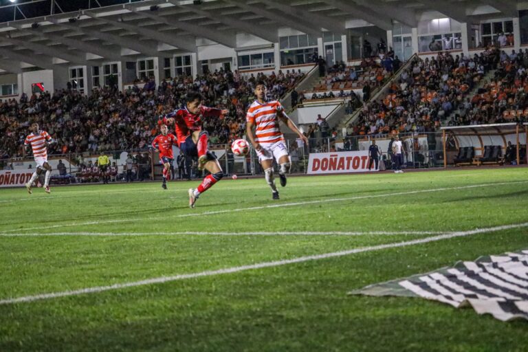 Correcaminos vence 2 a 1 al Irapuato